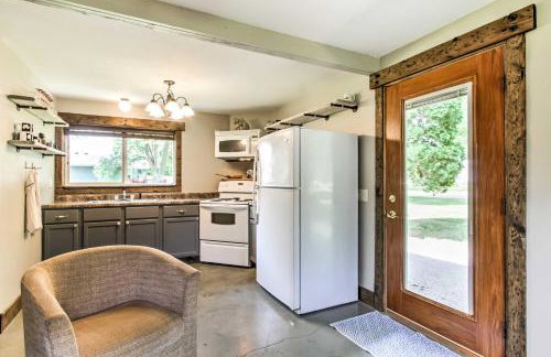 Lake Pepin Cottage with Patio - Walk to the Marina! - Foto 8