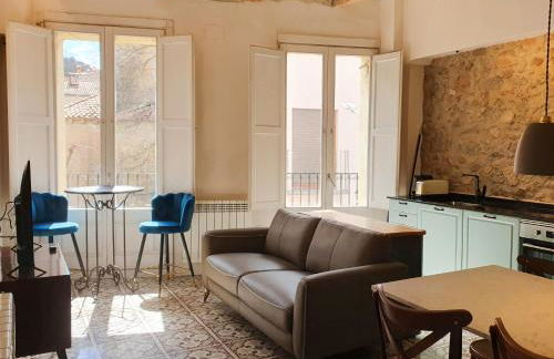 Casa Clotilde - Apartamento elegante y cómodo en Sant Joan de les Abadesses - Foto 1