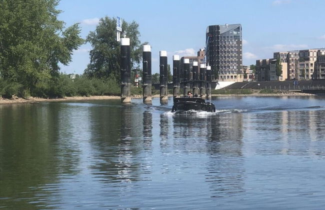 Holiday Home With Motorboat - Photo 14