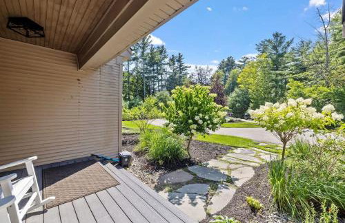 Lakeside Luxury Retreat with Winnipesaukee Views - Foto 19