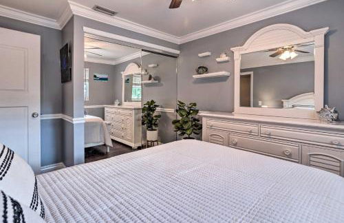 Poolside Paradise with Tropical Hut in Palm Beach - Foto 16