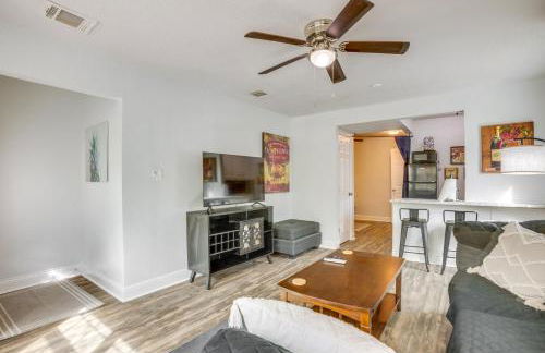 Less Than 1 Mi to Downtown Conroe Charming Apartment - Foto 8