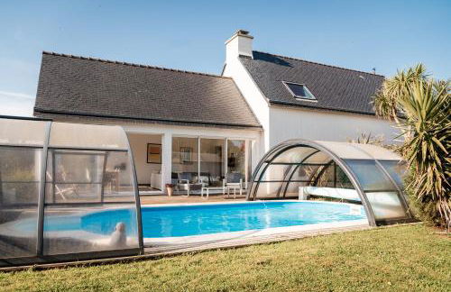 Tipoz'Immo - Belle Bretagne piscine chauffée - proche de la mer - wifi inclus - linge inclus et lits faits - jardin clos - animaux bienvenus - proche des commerces et des attractions touristiques - Foto 6