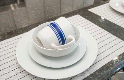 4BR Lakefront - Themed Rooms - Pool & BBQ! - Foto 37