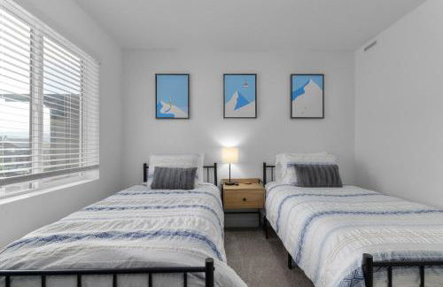 Golden Sunsets in Majestic Peaks - Foto 20