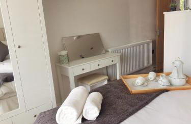 Oak Tree Annex Keppel Gate B & B - Foto 3