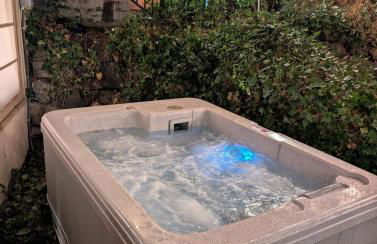 Entire ADU with hottub - Foto 13
