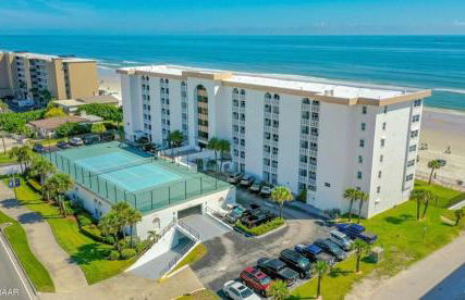 Penthouse Beach Oasis 704 Lovely Daytona ocean front incredible ocean view - Photo 26