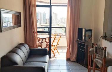 Apto acolhedor, confortável e bem localizado - Foto 7