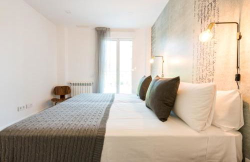 Plaza de España Skyline - Photo 60