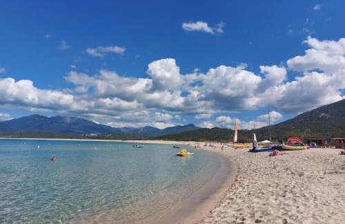 Group Stay Near Sea in Propriano - Foto 31