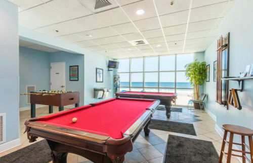 Crystal Shores West Condos by Hosteeva - Foto 40