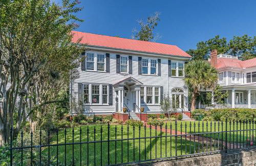Historic Home Overlooking the Beaufort River Located on Bay St - Sleeps 10 - Foto 52