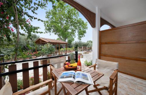 Vergonis Studios - Photo 72