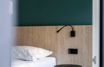 Sambucus Apartments -Premium Apartments for You and Your Dog - Photo 33