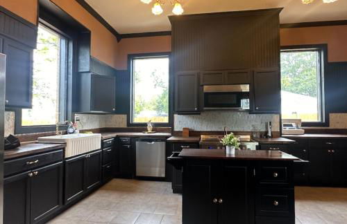 The Bonnet House - Photo 8