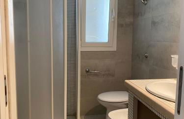 A 100metri dal mare difronte alla torre saracena. - Foto 14