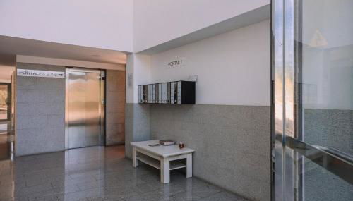 Piscina y garaje cerca del centro by CABANA Rentals - Foto 4