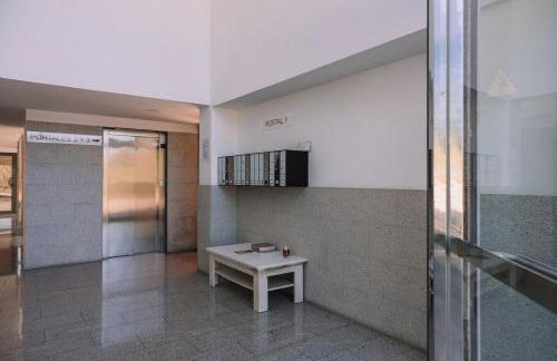 Piscina y garaje cerca del centro by CABANA Rentals - Foto 4