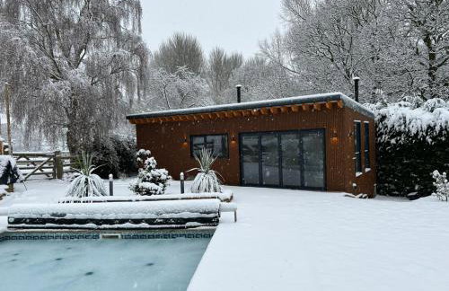 Richmond Hill Cottages, Exclusive 6 bedroom Farm House, Markington with heated pool - Photo 8