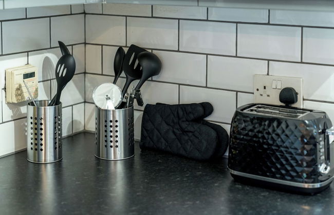 Pet-friendly 1-bedroom Apartment in Crawley - Foto 7