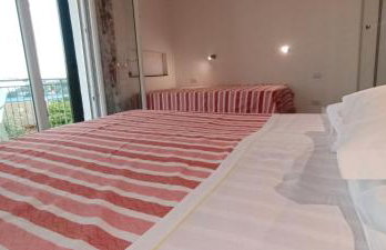 Villa tranquilla immersa nel verde a 2 Km dal mare - Foto 86