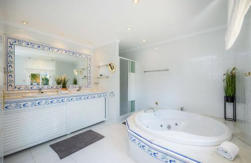 Villa Pedro strandnah ruhig zentral - Foto 15