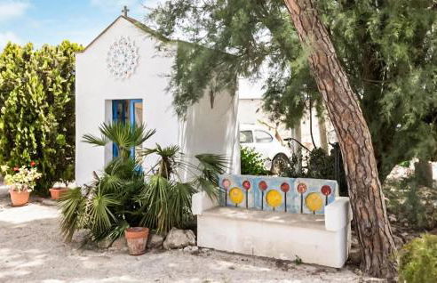 Pet Friendly Home In San Pancrazio Salentin With Private Swimming Pool, Can Be Inside Or Outside - Foto 13