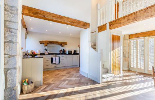 Badger Hill Barn - Photo 7