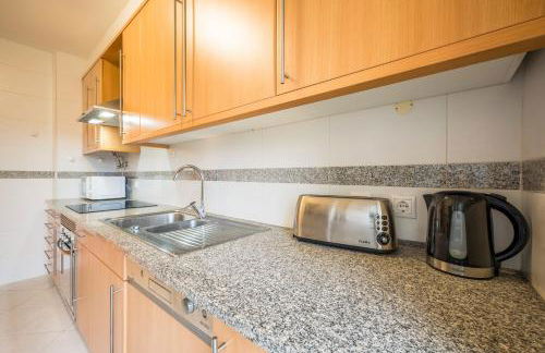 GuestReady - Cosy Retreat in Charneca de Caparica - Foto 15