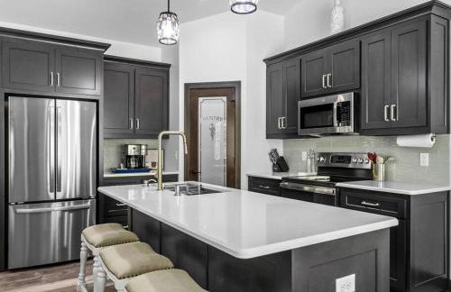 New, charming custom home - Foto 17