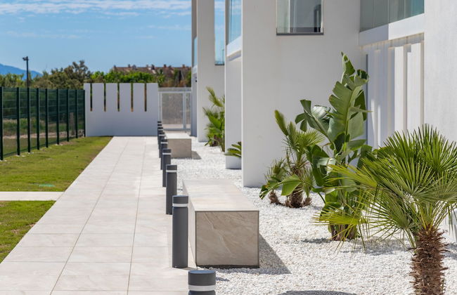 Oliva Suites - Photo 29