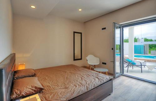 Villa Onyx for 12 people near Porec with 65 private pool and jacuzzi - Photo 38