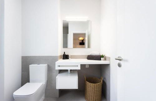 Villa de 4 dormitorios, moderna y nueva, con aire acondicionado, cerca del mar y playa - Casa Maravilla - Foto 15