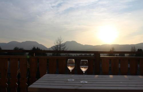 Beautifully Restored Log Cabin - Foto 4