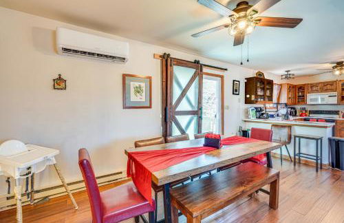 Fire Pit and Gas Grill Charming Poconos Abode! - Foto 7