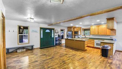 Empty Saddle - Foto 5