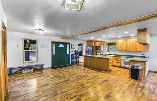 Empty Saddle - Foto 5