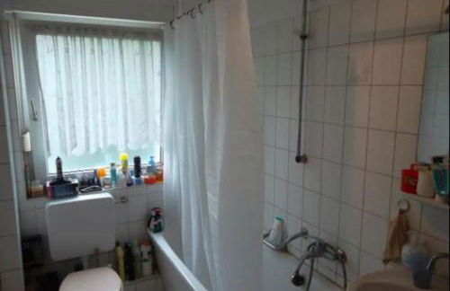 Düsseldorf - separates, privates Zimmer - Foto 3