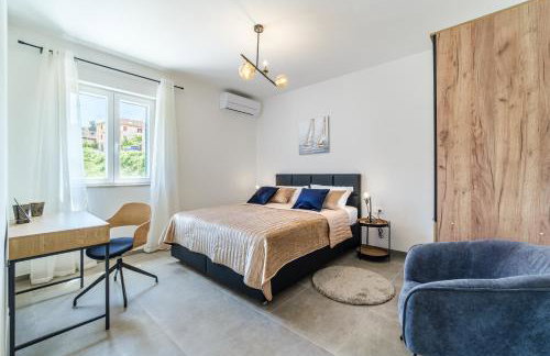 Villa Janie with a pool for up to 16 people - Photo 13