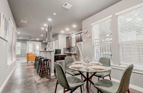 Hot Tub Deck BBQ Grill Patio Dog Friendly - Foto 21