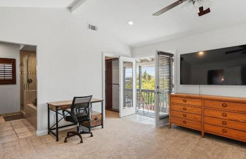 Peaceful Getaway with Renovated Amenities - Foto 8