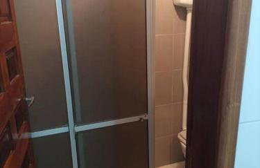 Apê 04 - Confortável e perto de tudo - Foto 2