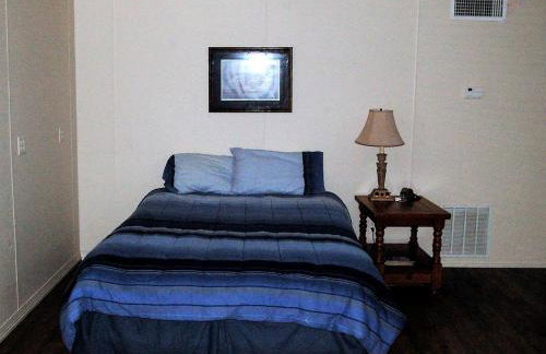 Lakefront Cabin Getaway with Firepit near Ozark National Forest in Scranton, Arkansas - Foto 4