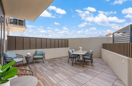 Honolulu Luxury Condo w Resort Amenities Private Courtyard Access - Foto 25