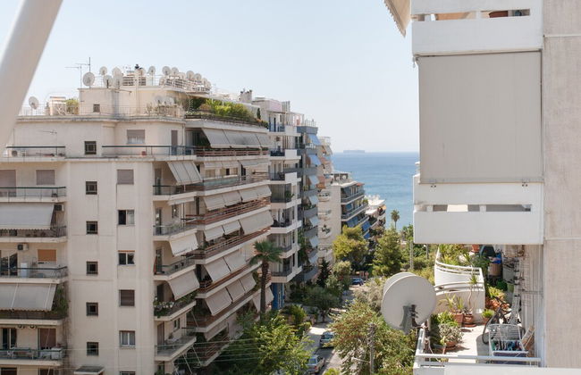 Celestial 3BR Apartment with Balcony - Foto 28