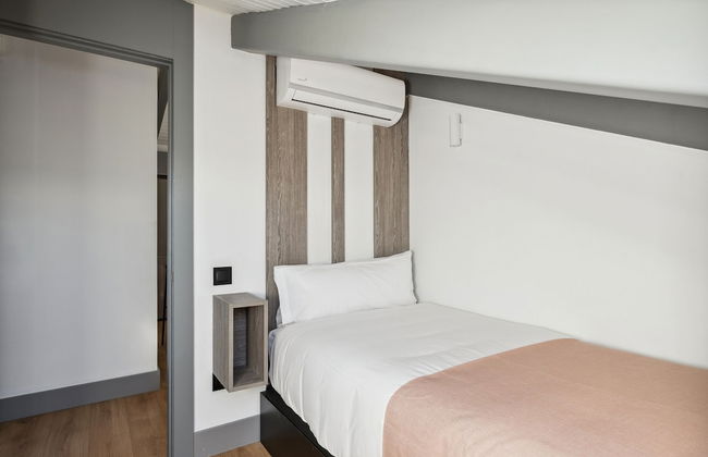 Limehome Madrid Calle de Santa Ana - Photo 27