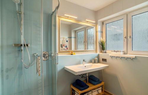 Ferienwohnung am Enzufer mit Balkon in Bad Wildbad im Schwarzwald - Foto 18