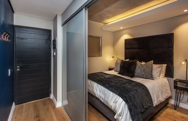 ITC Docklands - Photo 8