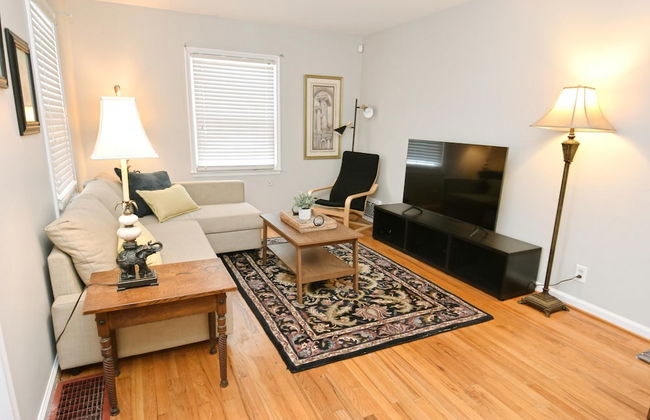 3 Bedroom Home 7 Blocks From ND Firepit 54231 - Foto 1